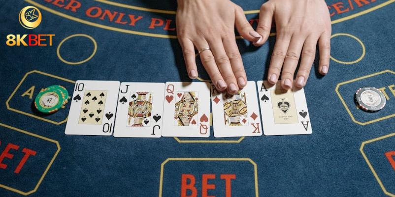 Các thuật ngữ Poker chỉ vị trí ở trên bàn cược